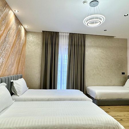 Residence Inn Tirana Esterno foto