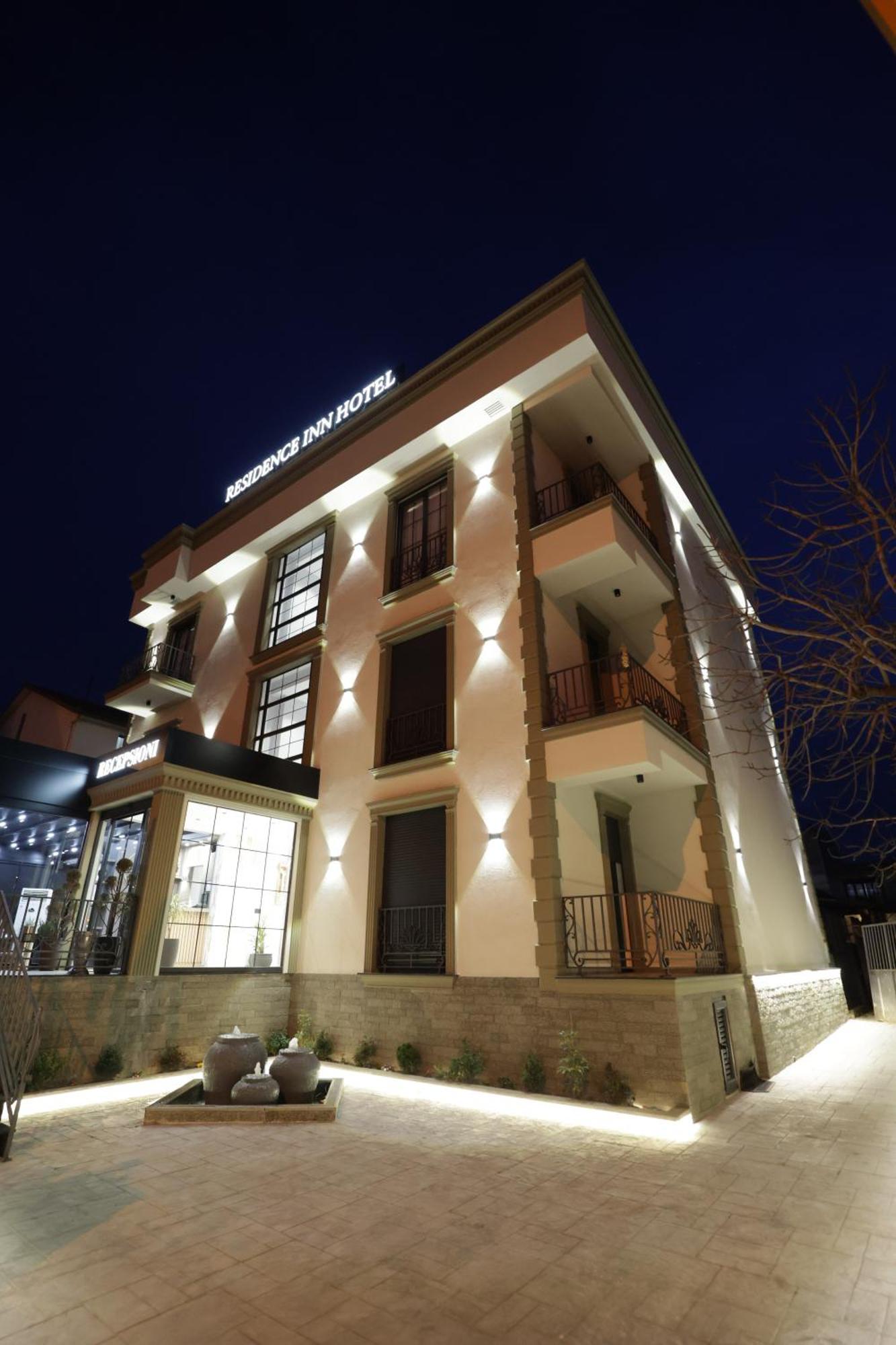 Residence Inn Tirana Esterno foto