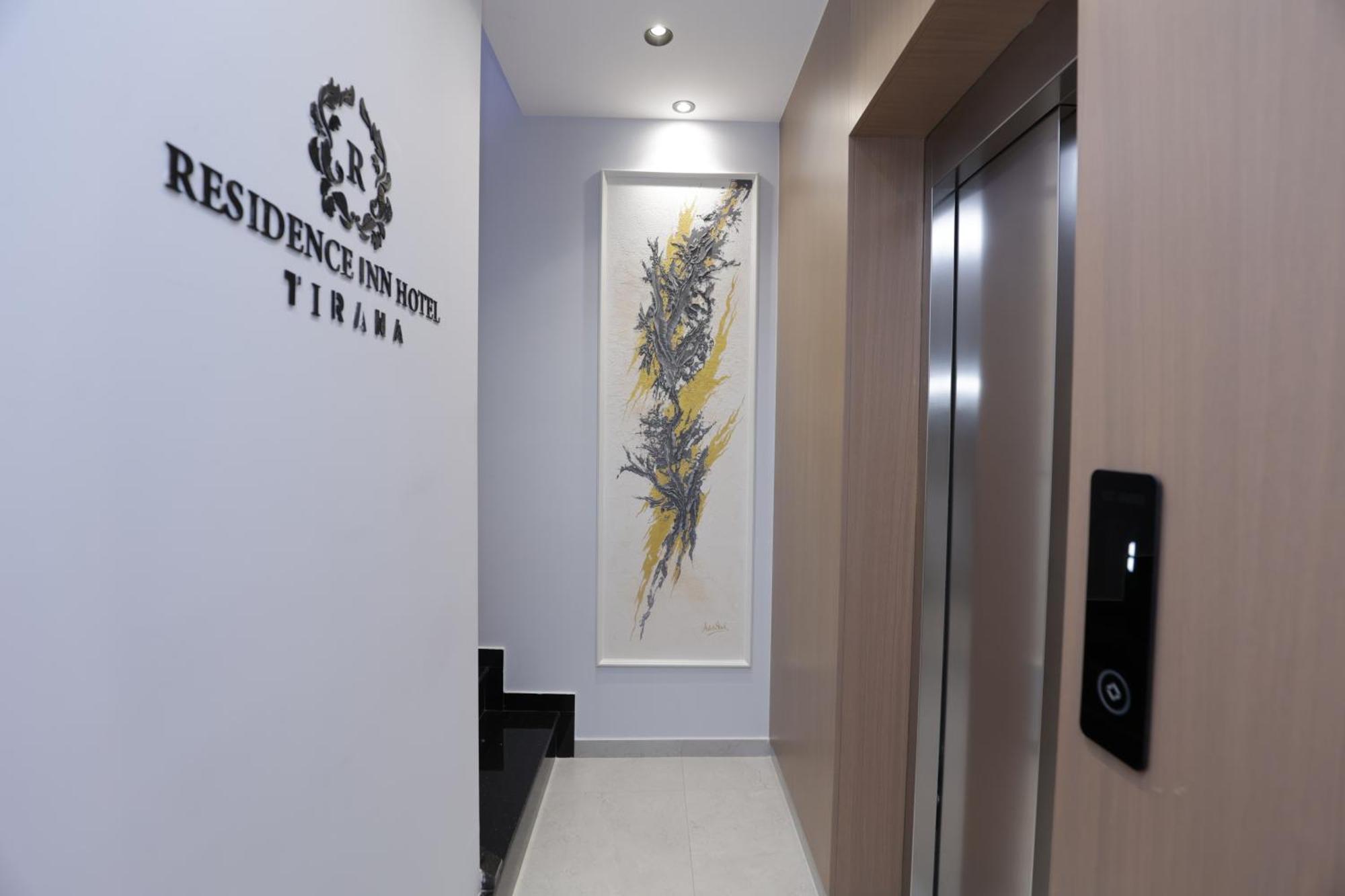 Residence Inn Tirana Esterno foto