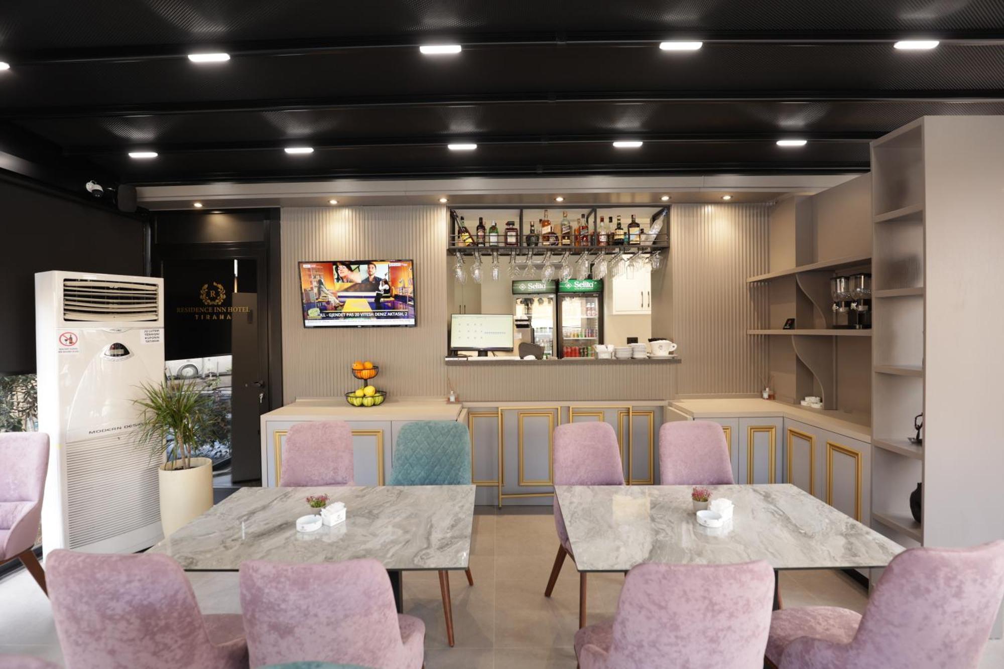 Residence Inn Tirana Esterno foto