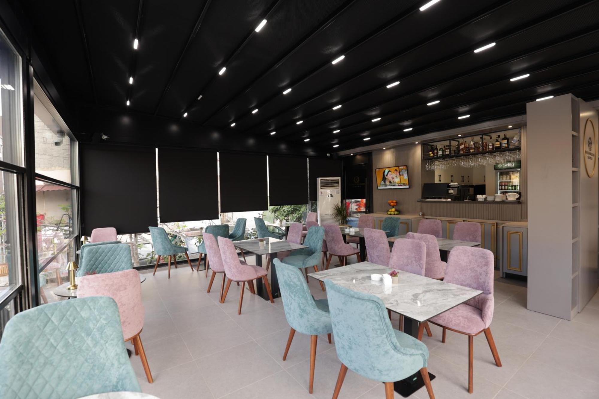 Residence Inn Tirana Esterno foto