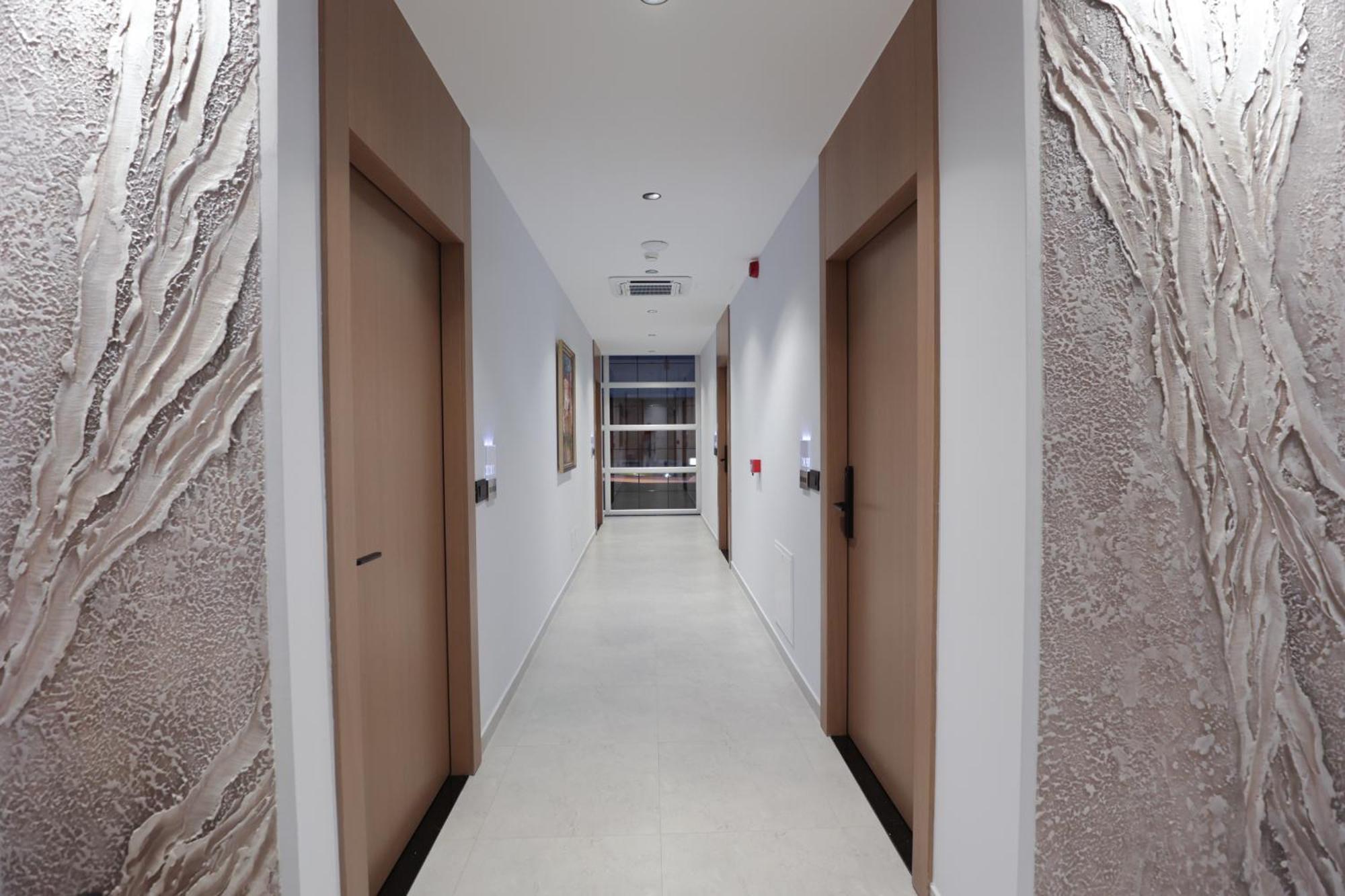 Residence Inn Tirana Esterno foto